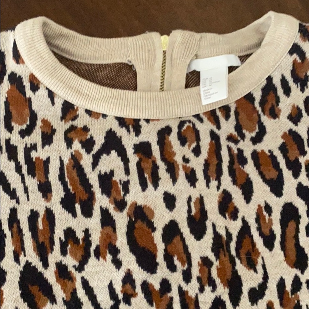 H&M leopard print boxy sweater with zipper back